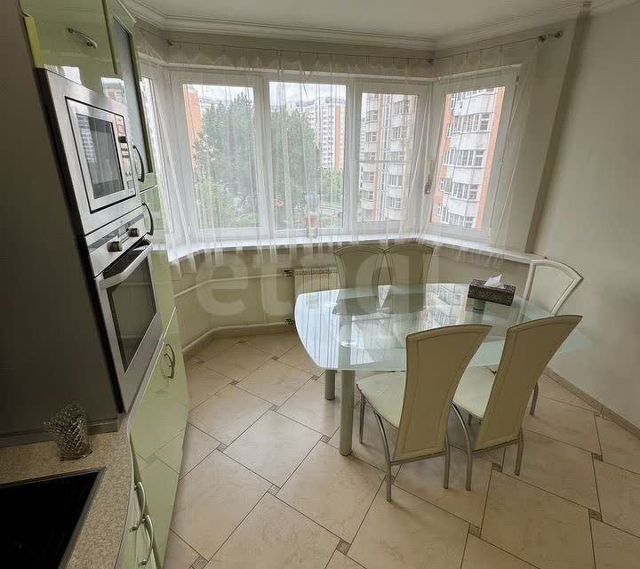 Продаётся 3-комнатная квартира, 83.2 м²