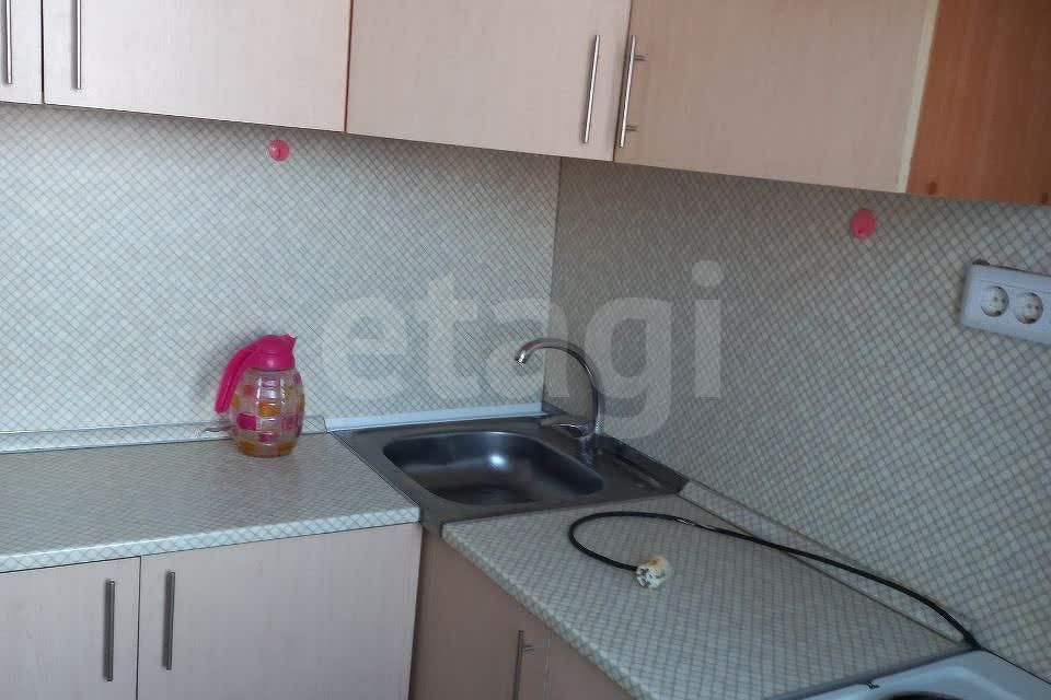 Продаётся 2-комнатная квартира, 42.5 м²