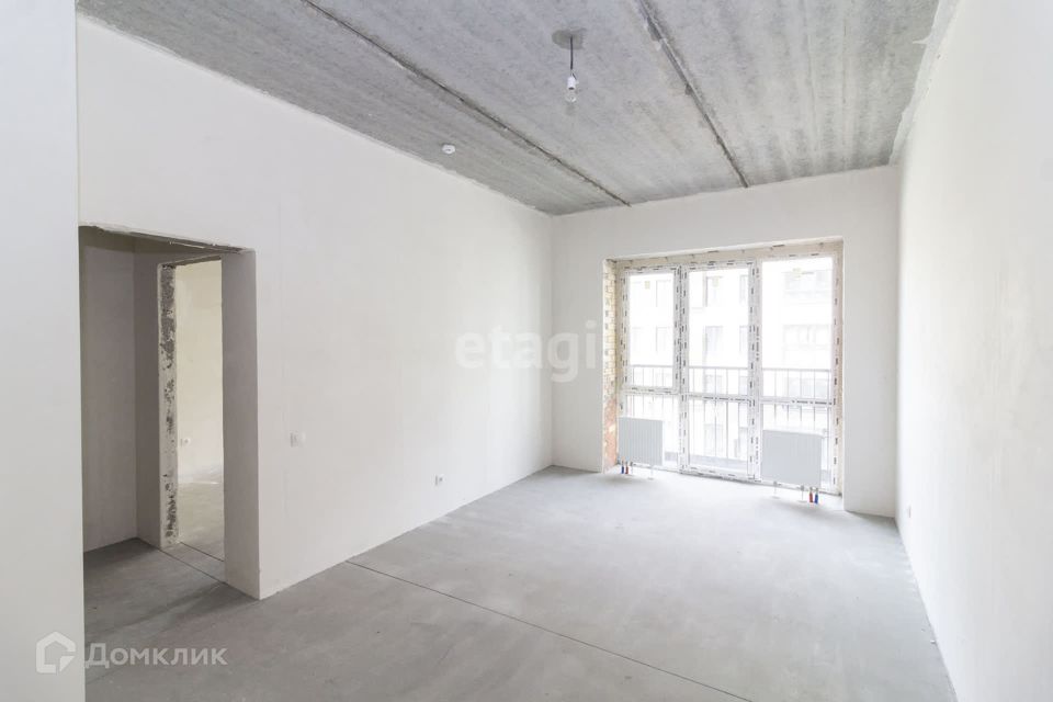 Продаётся 1-комнатная квартира, 40.4 м²
