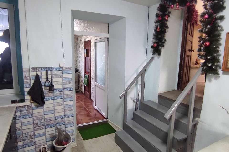 Продаётся 4-комнатная квартира, 92 м²