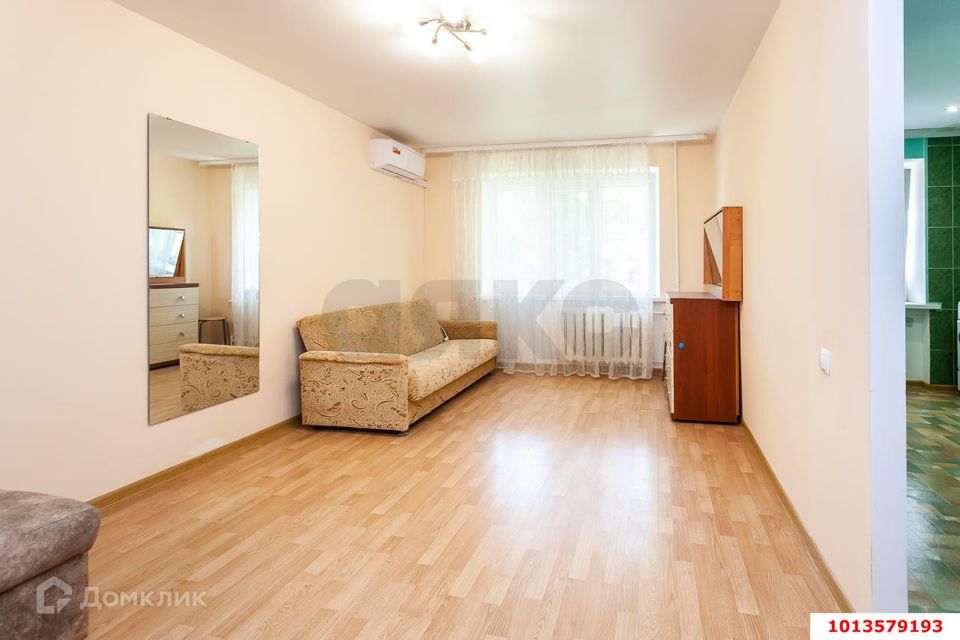 Продаётся 1-комнатная квартира, 31.8 м²