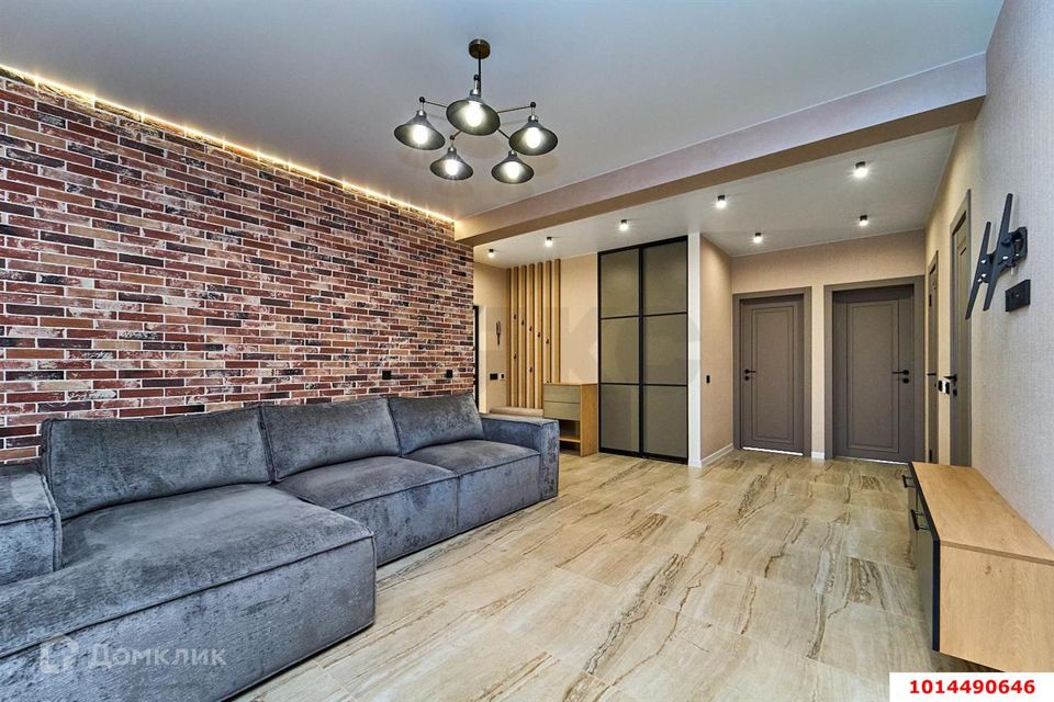 Продаётся 3-комнатная квартира, 95.8 м²