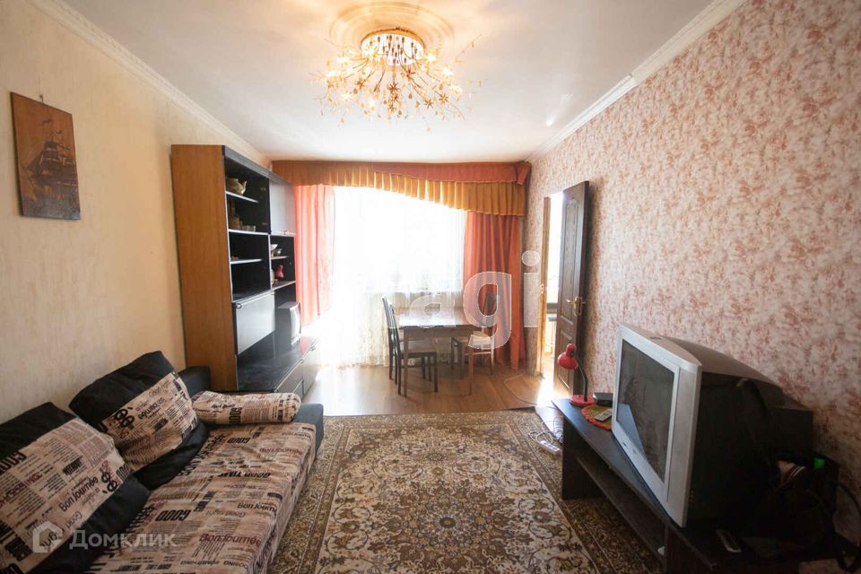 Продаётся 3-комнатная квартира, 53.7 м²