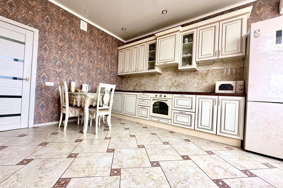 Продаётся 2-комнатная квартира, 43.7 м²