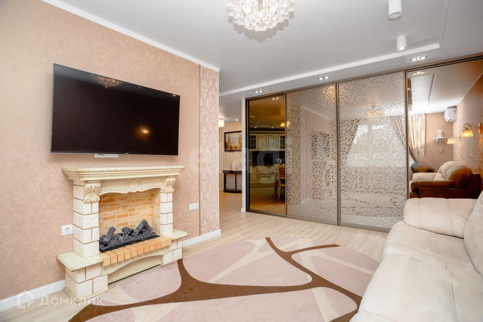Продаётся 4-комнатная квартира, 97 м²