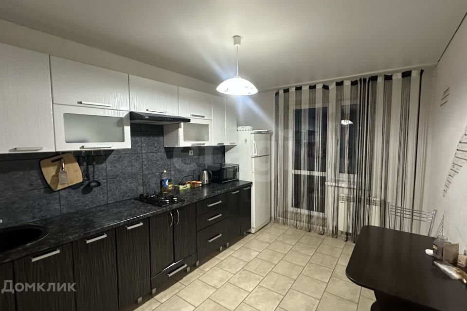 Продаётся 1-комнатная квартира, 41.6 м²