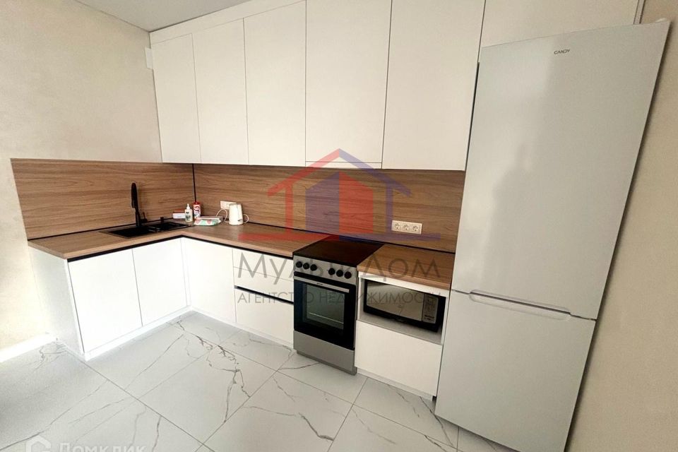 Сдаётся 1-комнатная квартира, 54 м²