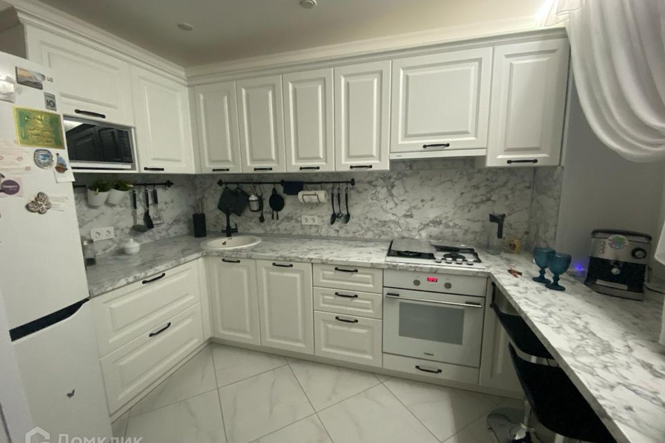 Продаётся 3-комнатная квартира, 57 м²