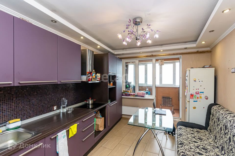 Продаётся 1-комнатная квартира, 55.5 м²