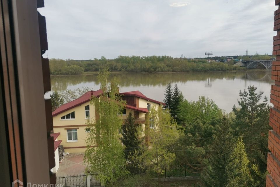 Продаётся 3-комнатная квартира, 254.5 м²