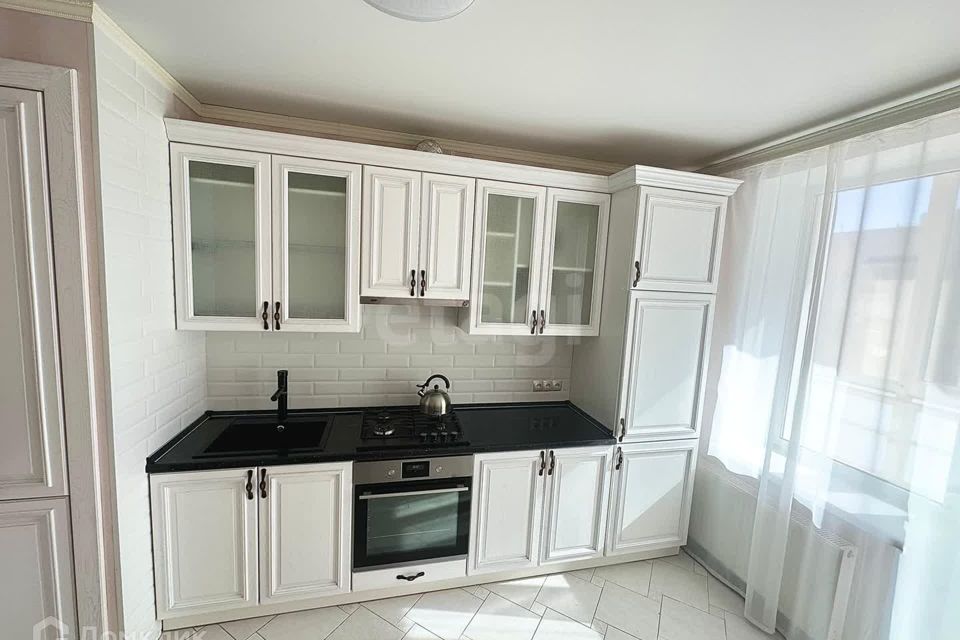 Продаётся 1-комнатная квартира, 51.8 м²