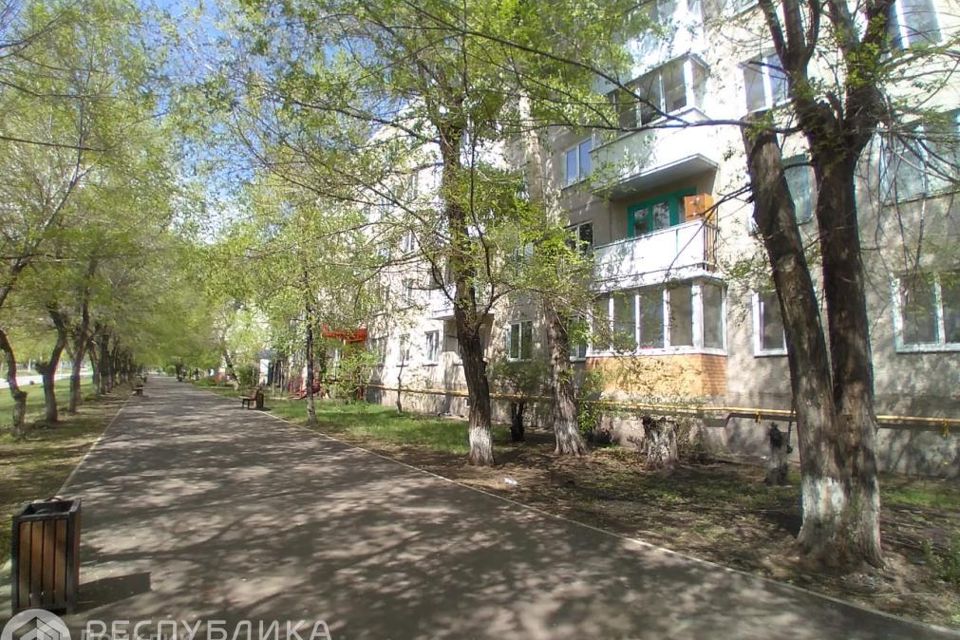 Продаётся 3-комнатная квартира, 61.7 м²