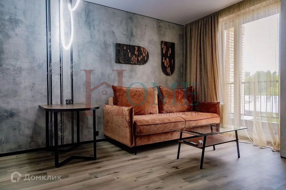 Сдаётся 1-комнатная квартира, 38 м²