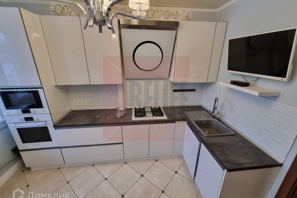 Продаётся 3-комнатная квартира, 77.1 м²