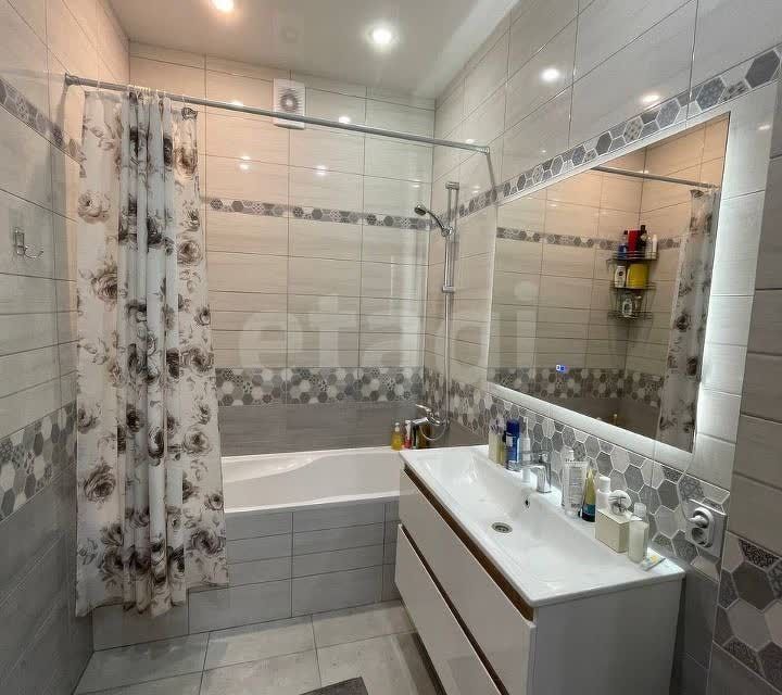 Продаётся 3-комнатная квартира, 86 м²