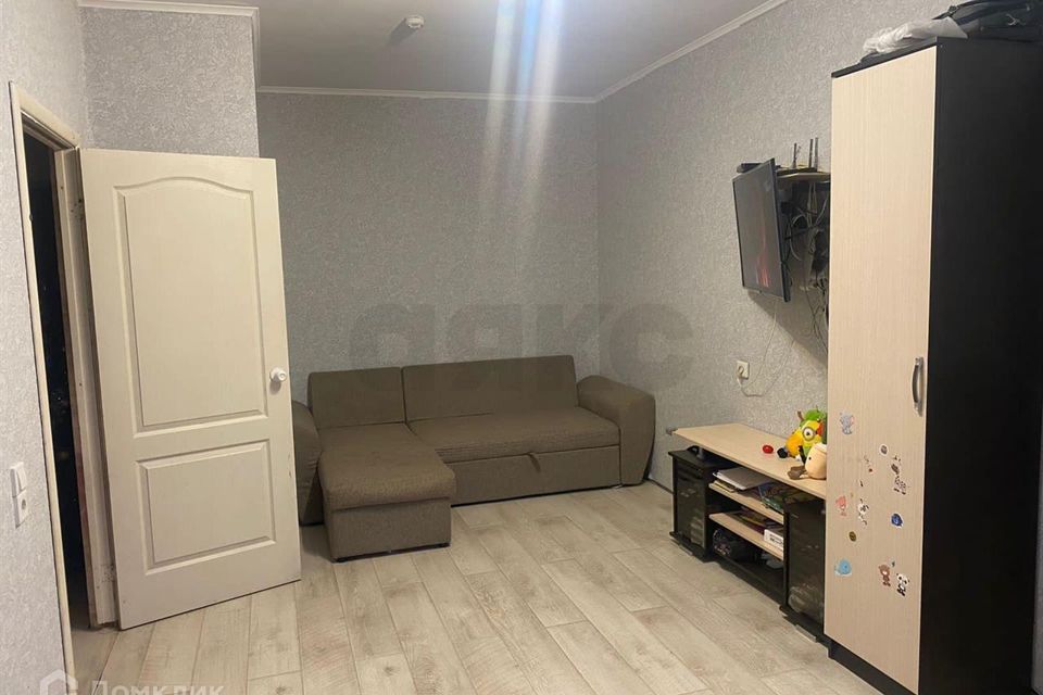 Продаётся 1-комнатная квартира, 39 м²