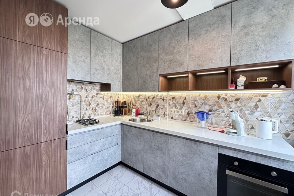 Сдаётся 2-комнатная квартира, 52 м²
