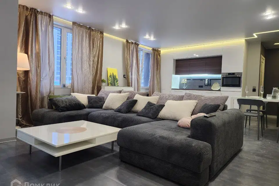 Сдаётся 3-комнатная квартира, 72.4 м²