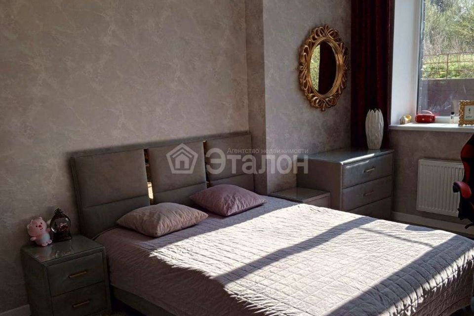 Продаётся 1-комнатная квартира, 48 м²
