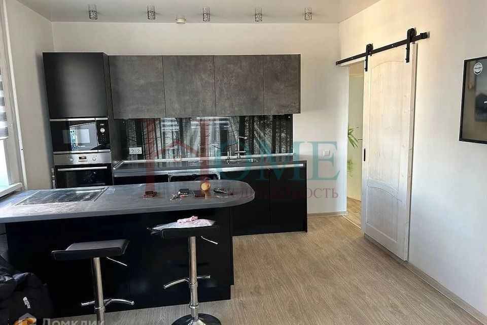 Сдаётся 2-комнатная квартира, 64 м²