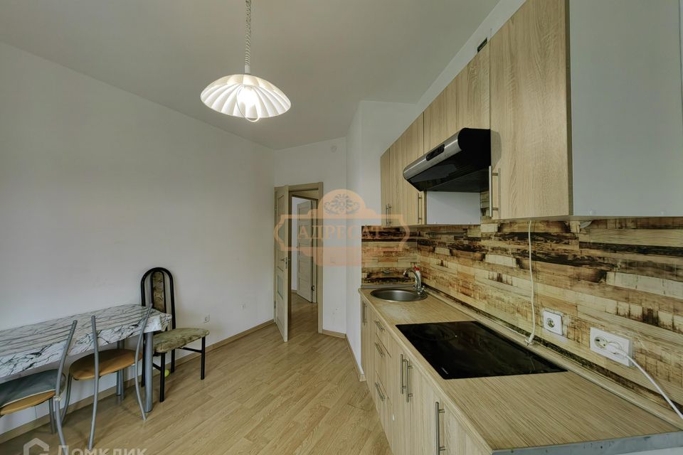 Продаётся 2-комнатная квартира, 56.8 м²