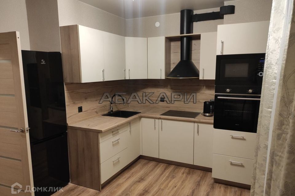 Сдаётся 2-комнатная квартира, 72 м²