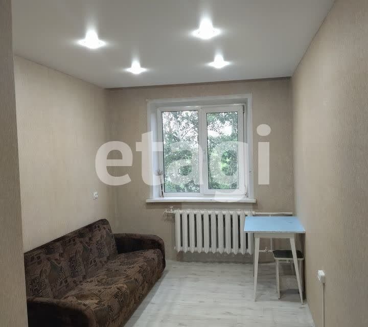 Продаётся 1-комнатная квартира, 13.7 м²