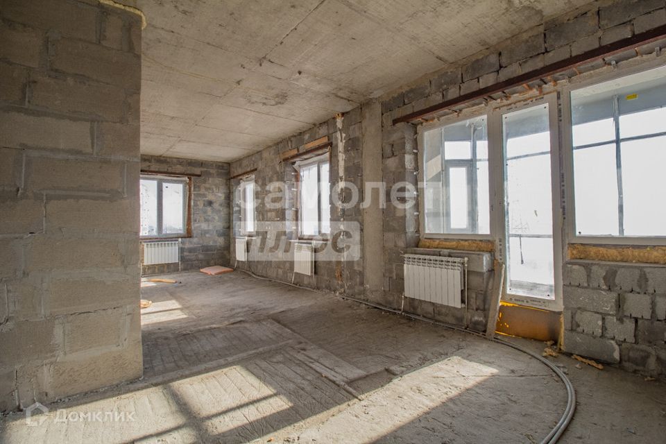 Продаётся 1-комнатная квартира, 43.9 м²