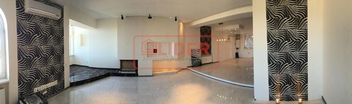 Продаётся 4-комнатная квартира, 140.8 м²