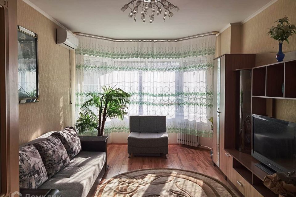 Сдаётся 1-комнатная квартира, 42.3 м²