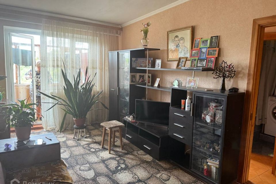 Продаётся 3-комнатная квартира, 56 м²