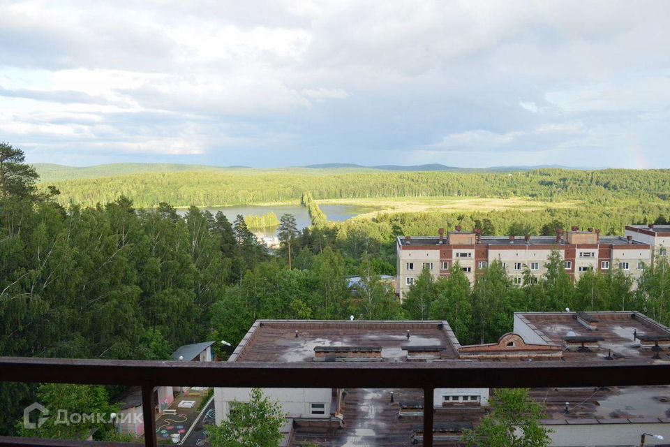 Продаётся 3-комнатная квартира, 62.6 м²