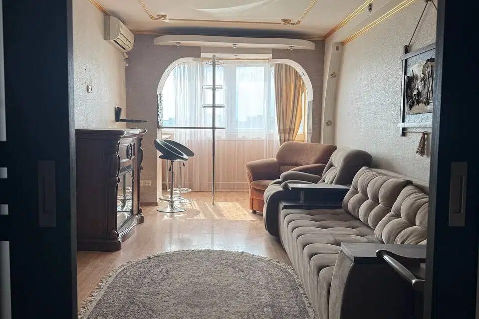 Продаётся 3-комнатная квартира, 70.6 м²