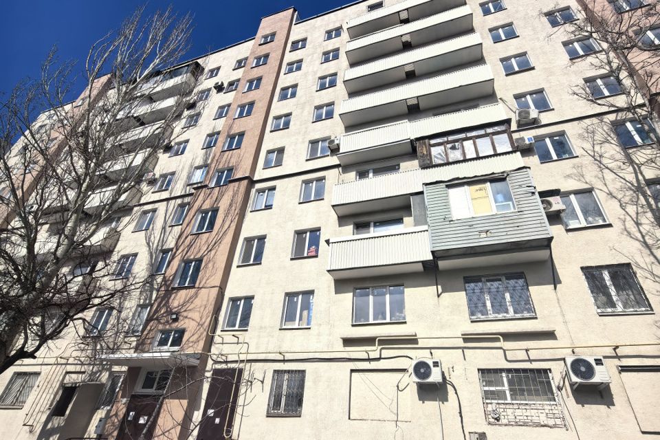 Продаётся 3-комнатная квартира, 57.5 м²