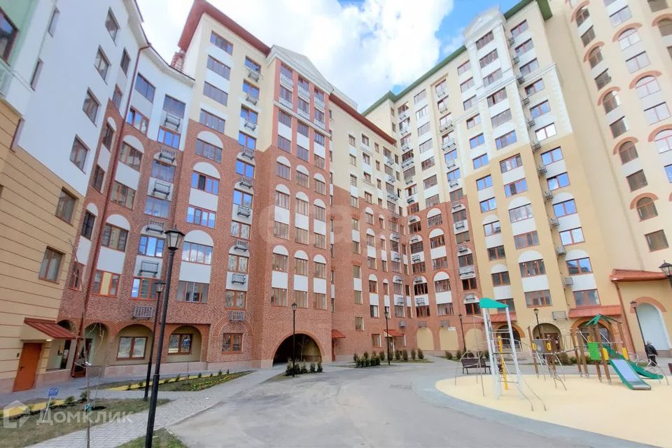 Продаётся 3-комнатная квартира, 72.5 м²