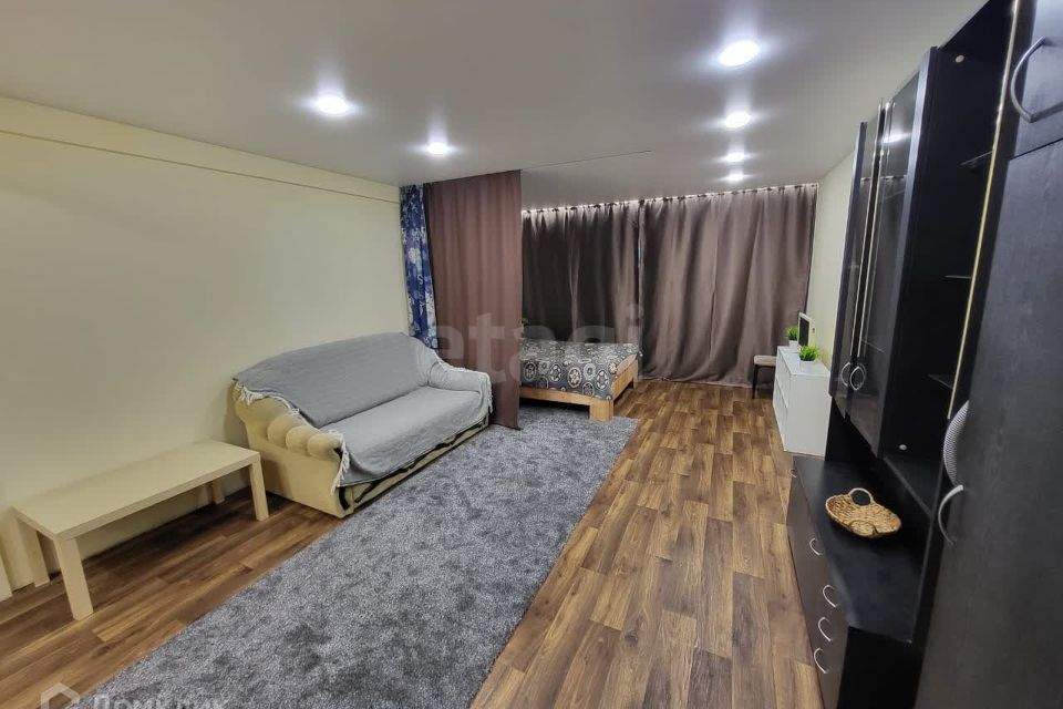 Продаётся 1-комнатная квартира, 39.7 м²