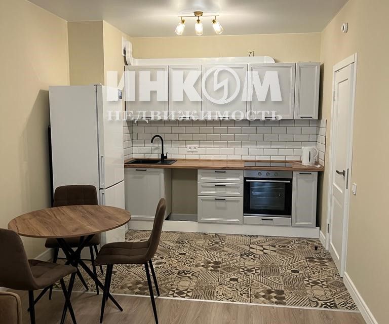 Сдаётся 2-комнатная квартира, 40 м²