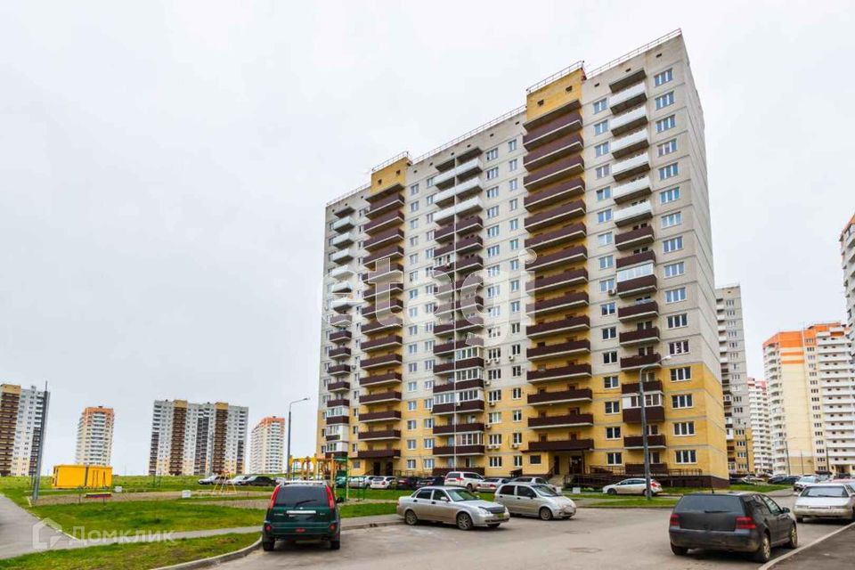 Продаётся 2-комнатная квартира, 59.6 м²
