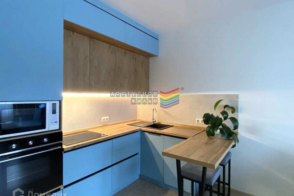 Продаётся 3-комнатная квартира, 56.9 м²