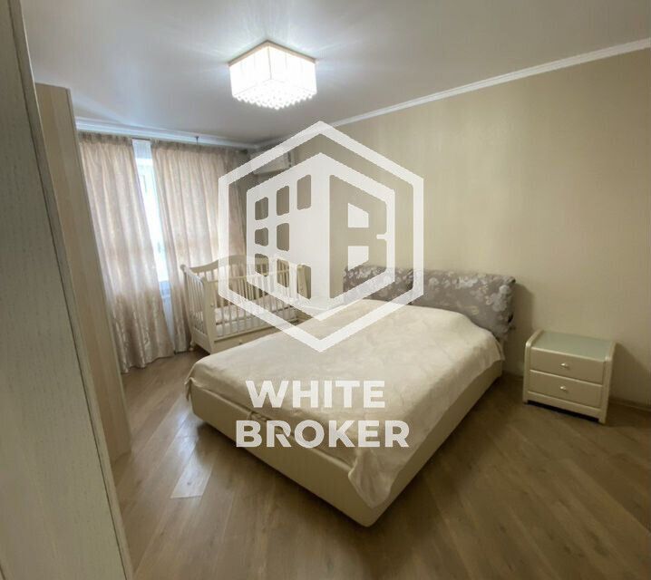 Продаётся 3-комнатная квартира, 76.2 м²
