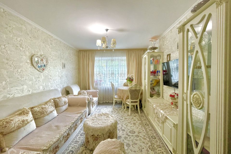 Продаётся 3-комнатная квартира, 62.7 м²