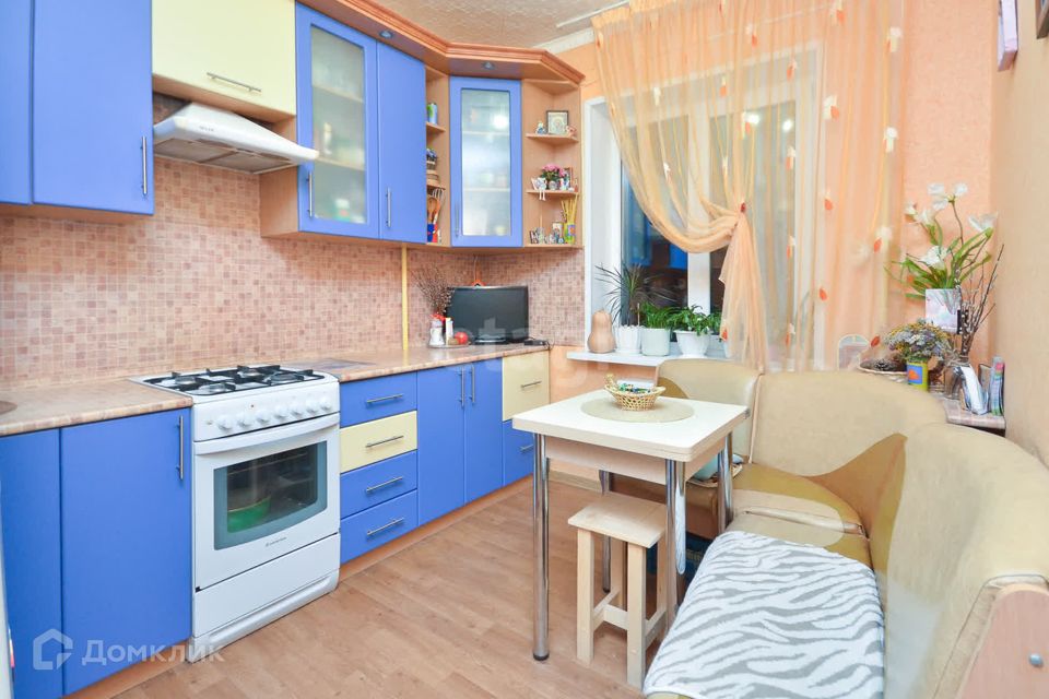 Продаётся 3-комнатная квартира, 68.1 м²