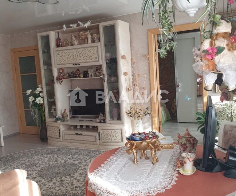 Продаётся 2-комнатная квартира, 42.7 м²