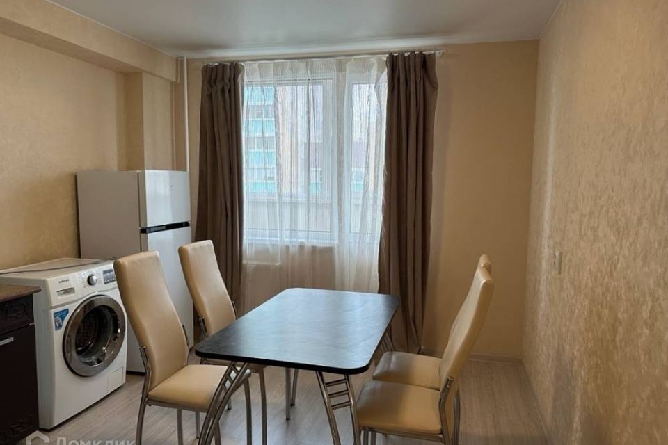 Сдаётся 1-комнатная квартира, 35 м²