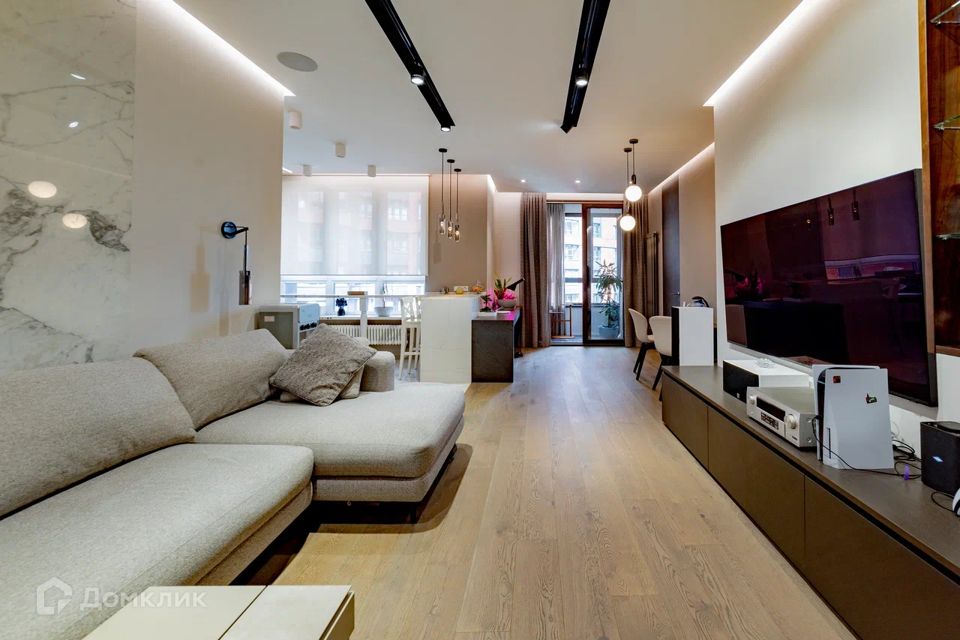 Продаётся 3-комнатная квартира, 98.2 м²