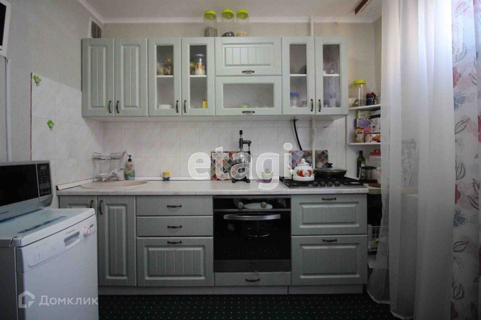 Продаётся 3-комнатная квартира, 64.7 м²