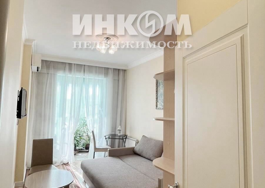 Сдаётся комната в 3-комн. квартире, 18 м²