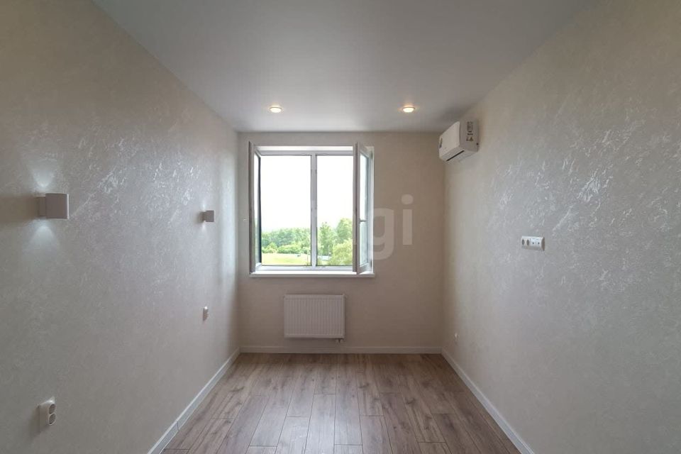 Продаётся 1-комнатная квартира, 27.7 м²