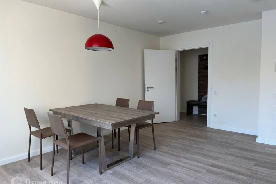 Сдаётся 2-комнатная квартира, 74.5 м²