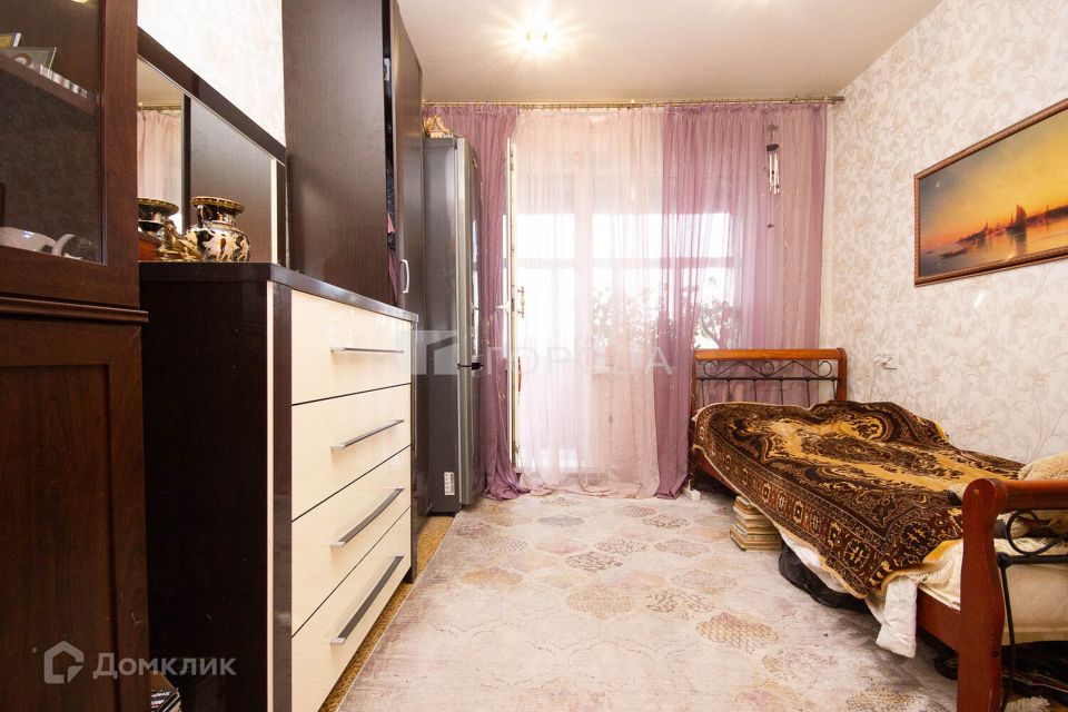 Продаётся 4-комнатная квартира, 68.3 м²